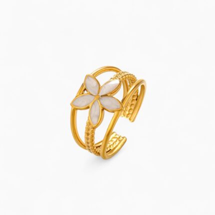 White Flower Rasin Free Size Ring